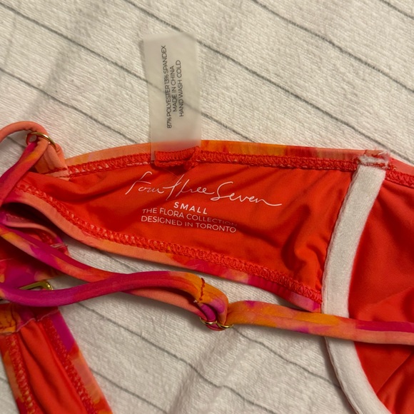 437 flora top - Picture 2 of 3